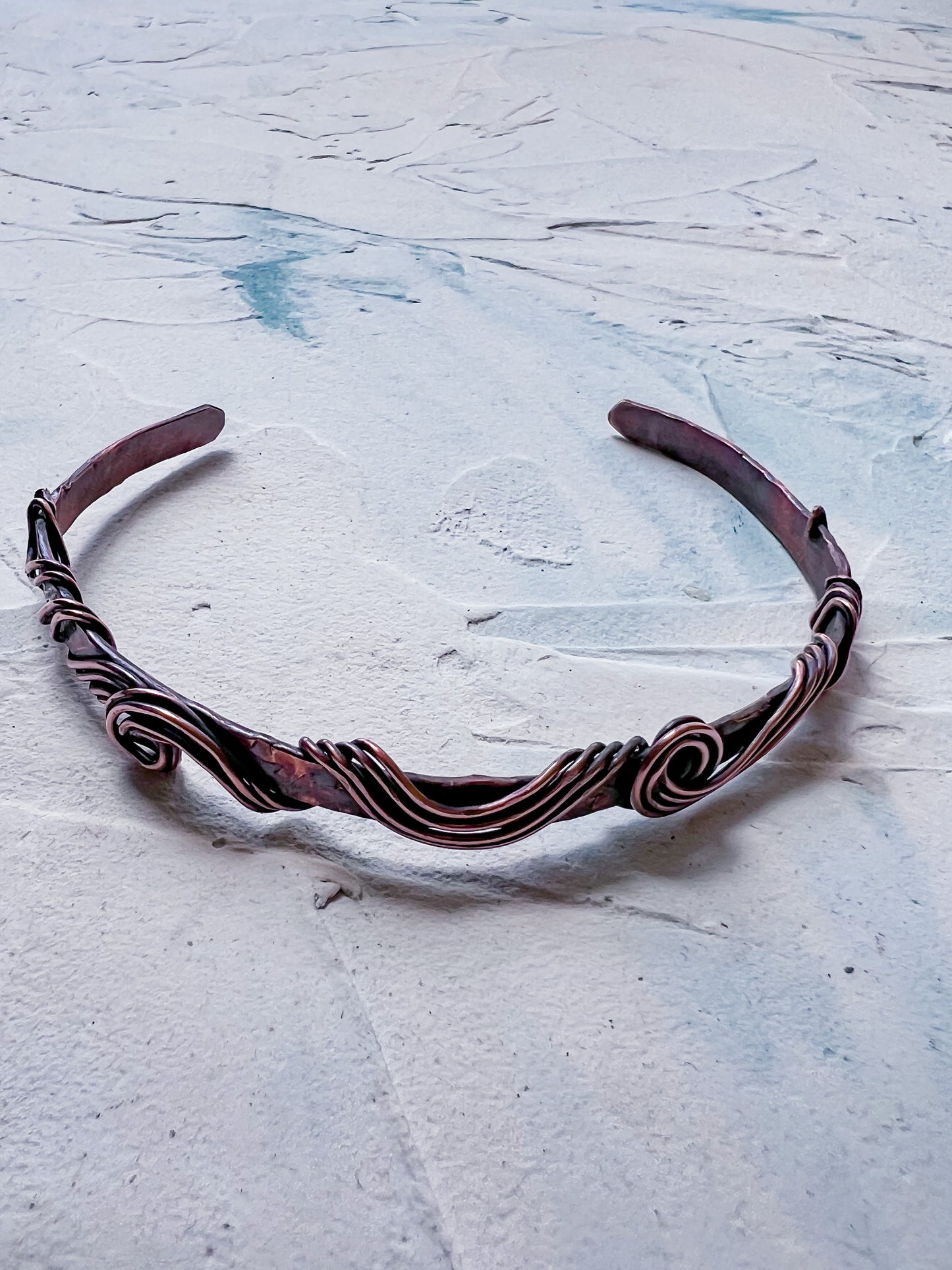 Bangle with Wave Motif