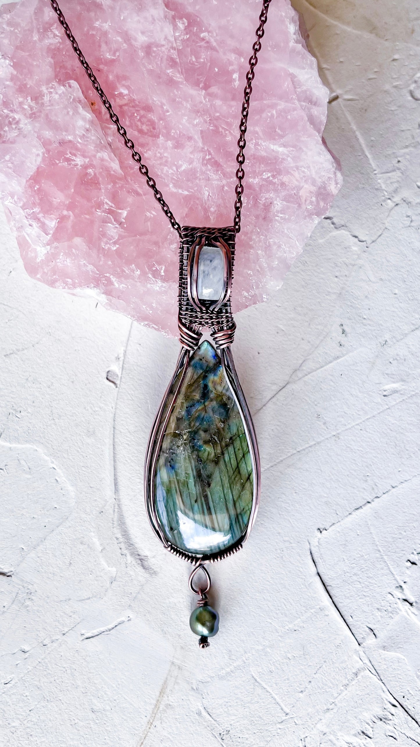 Labradorite, Moonstone and Green Pearl Copper Wire Pendant