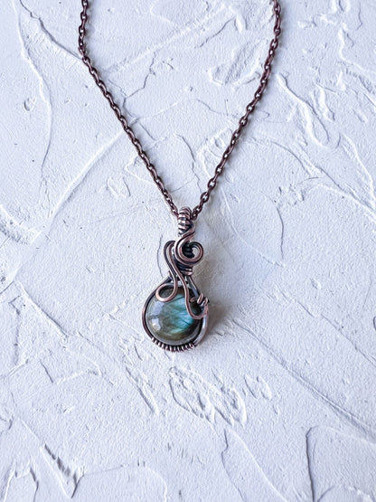 Cheeky Labradorite and Copper Wire Mini Pendant - Copper Jewels