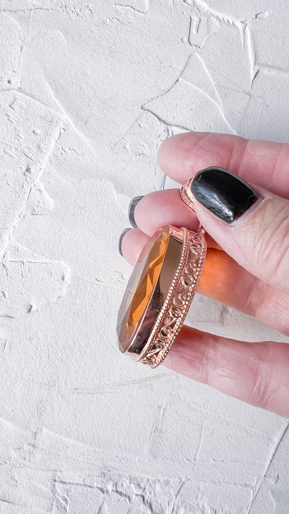 Golden Radiance – Copper and Citrine Pendant Necklace