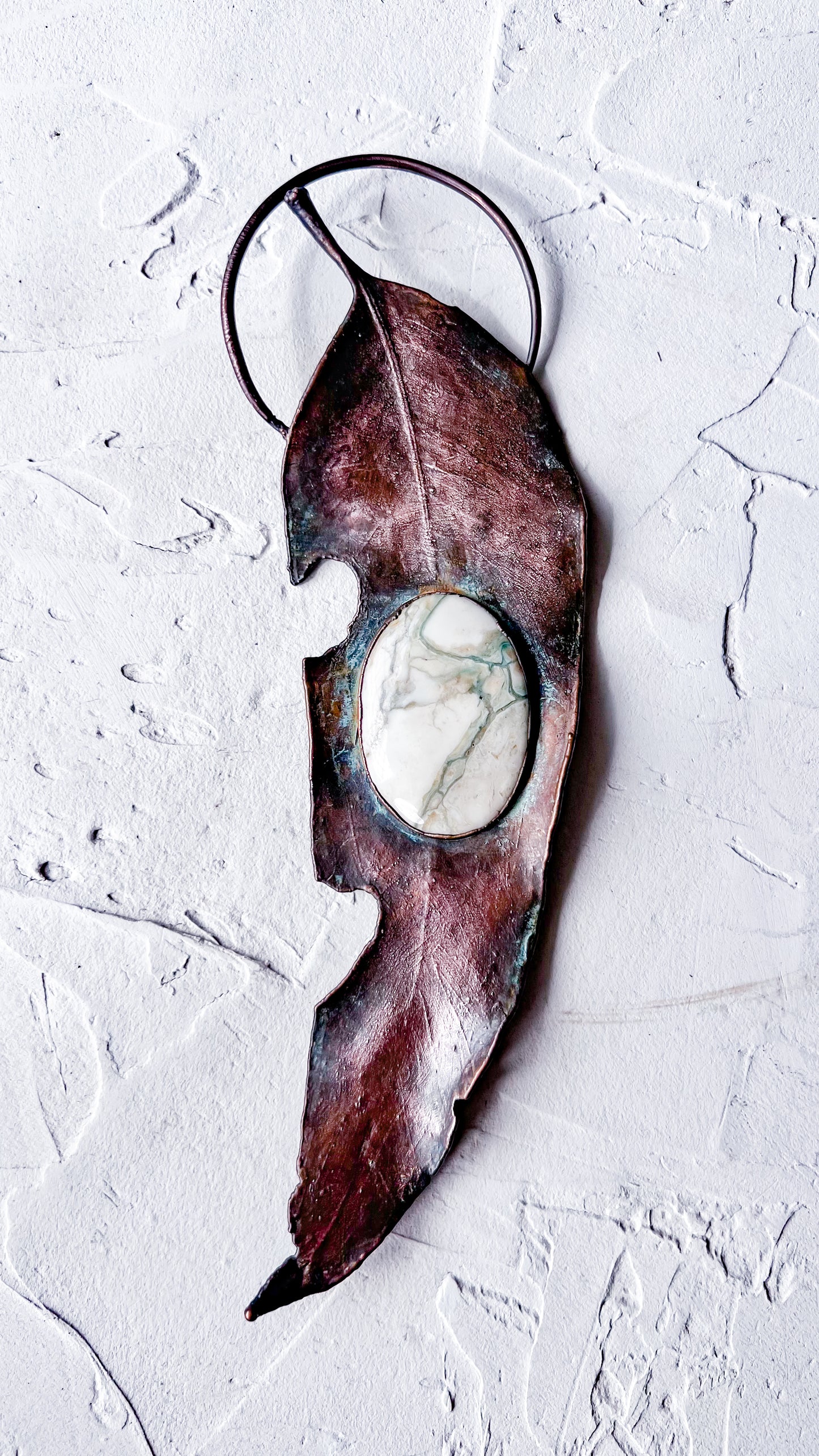 Forest Sorceress Leaf Talisman – Green Tree Agate