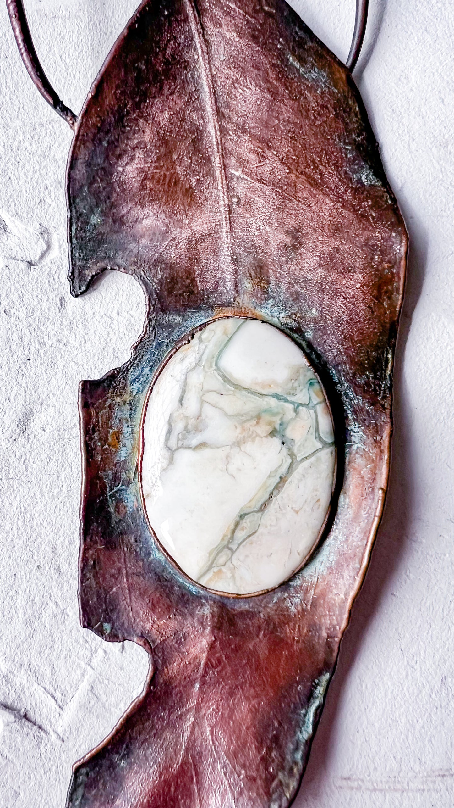 Forest Sorceress Leaf Talisman – Green Tree Agate