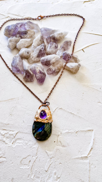 Forest Sorceress Pendant – Amethyst and Labradorite