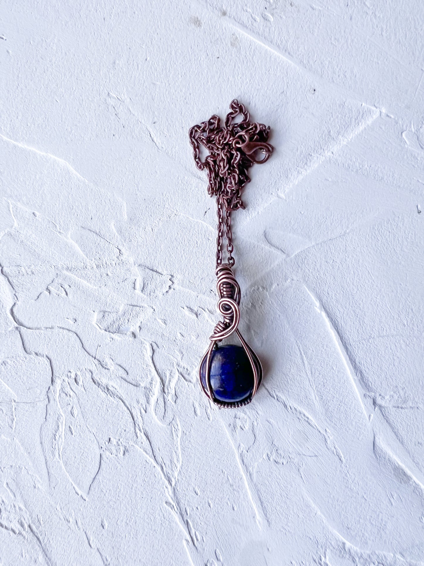 Midnight Drop – Lapis Lazuli Pendant in Copper