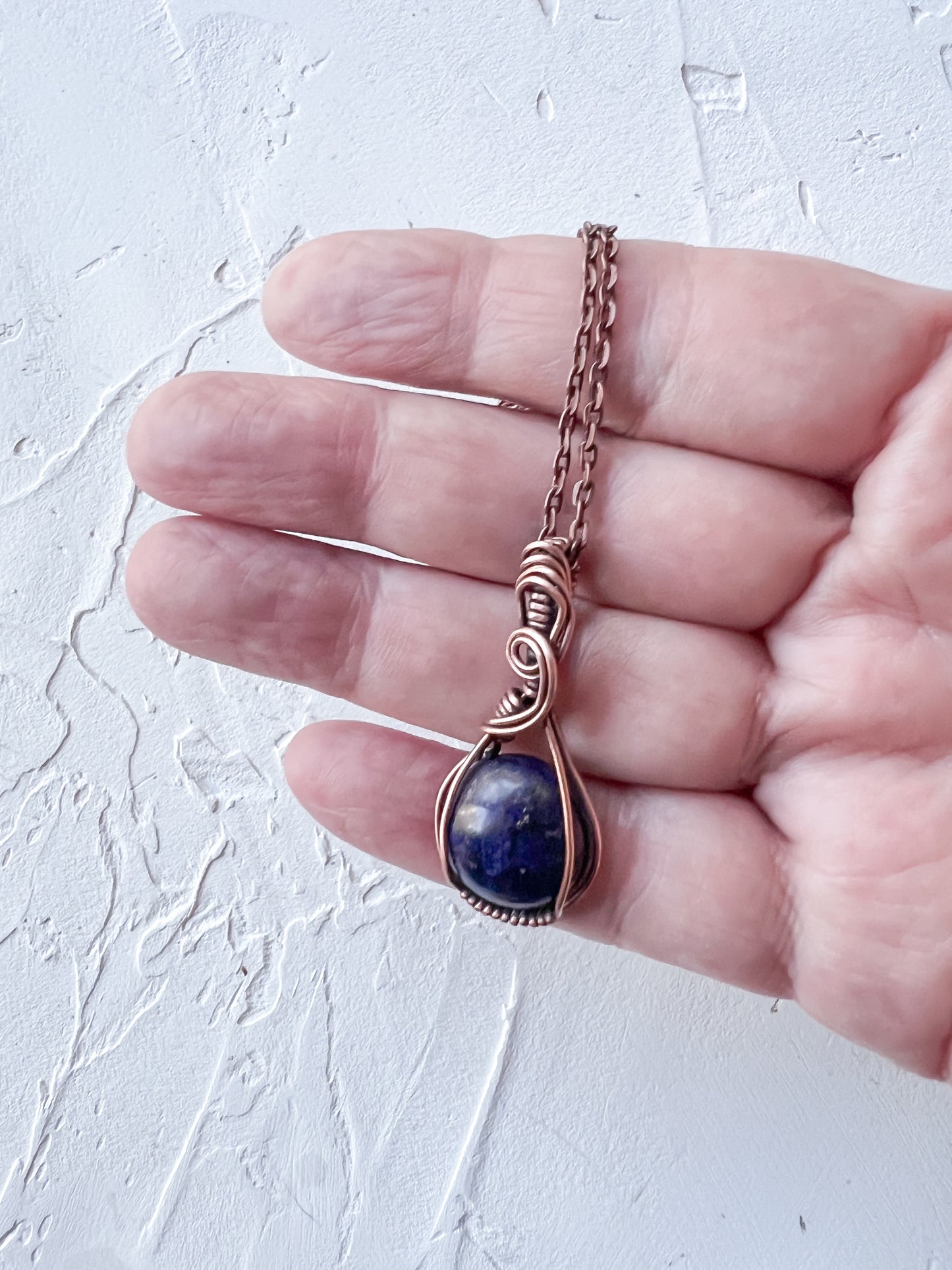 Midnight Drop – Lapis Lazuli Pendant in Copper