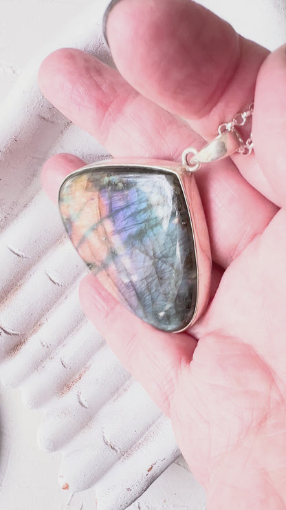 Silver and Labradorite Pendant Necklace – Wings of Light